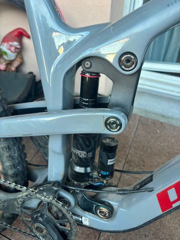 Brugt Propain SPINDRIFT 4 CF 27.5 Performance 2023 2023 Mountainbike — billede 3 af 7