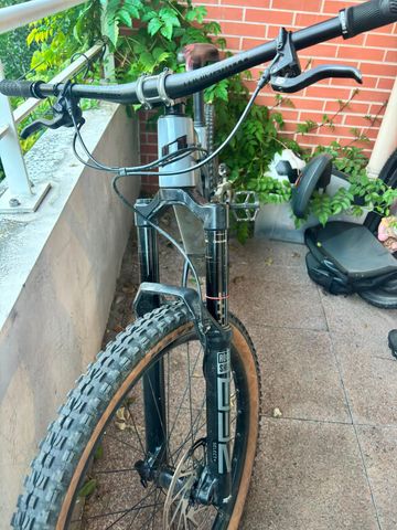 Brugt Propain SPINDRIFT 4 CF 27.5 Performance 2023 2023 Mountainbike — billede 7 af 7