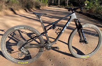 Yeti ASR T5 ULT XX SL AXS TRANSMISSION 2026 2026 MTB d'occasion