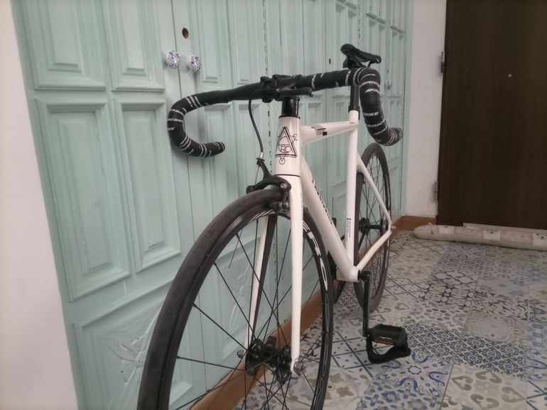 Used FabricBike Aero 2025 Urban, White — image 2 of 3