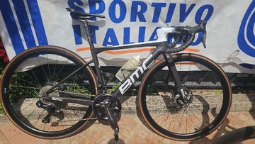 BMC Teammachine SLR 01 TWO 2024 2024 Road & Gravel usato, Nero — immagine 2 di 10