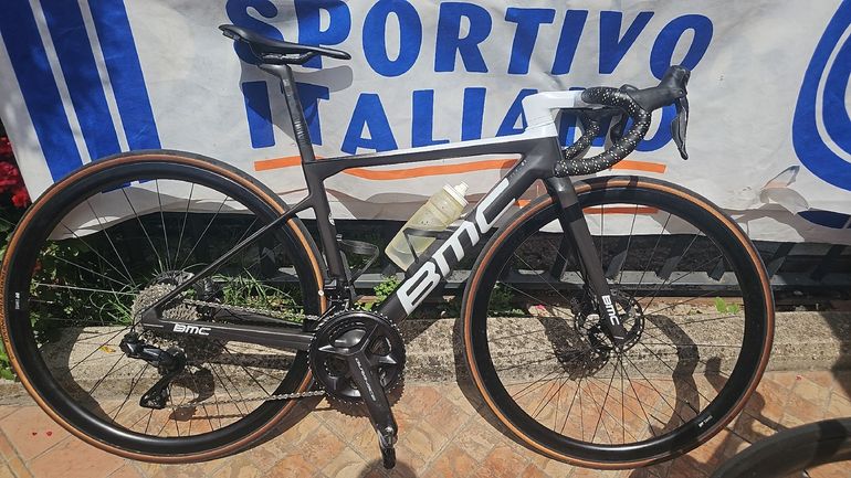 Brugt BMC Teammachine SLR 01 TWO 2024 2024 Road & Gravel — billede 2 af 10