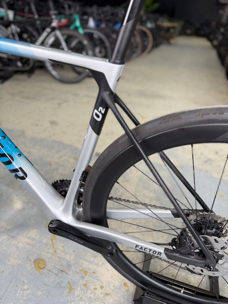 Brugt Factor O2 Di2 2024 Road & Gravel — billede 23 af 24