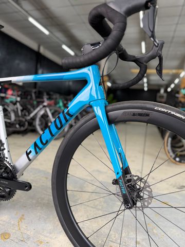 Gebrauchtes Factor O2 Di2 2024 Road & Gravel, Blau — Bild 4 von 24