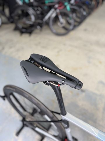 Gebrauchtes Factor O2 Di2 2024 Road & Gravel, Blau — Bild 16 von 24
