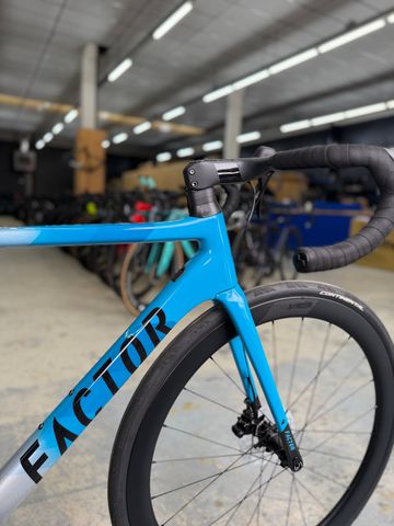 Gebrauchtes Factor O2 Di2 2024 Road & Gravel, Blau — Bild 7 von 24
