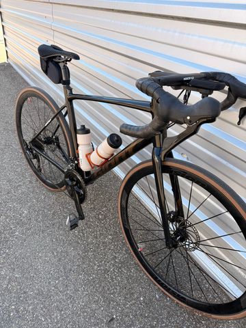 Used Giant Contend Shimano 105 2023 Road & Gravel, Black — image 2 of 5
