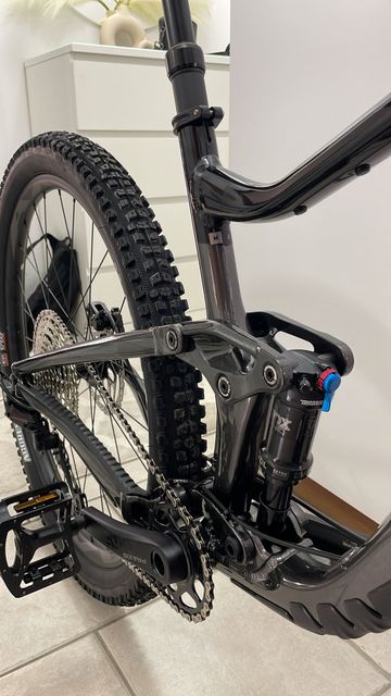 Giant Trance 29 2 2022 2022 Mountainbike de segunda mano, Negro — imagen 3 de 4