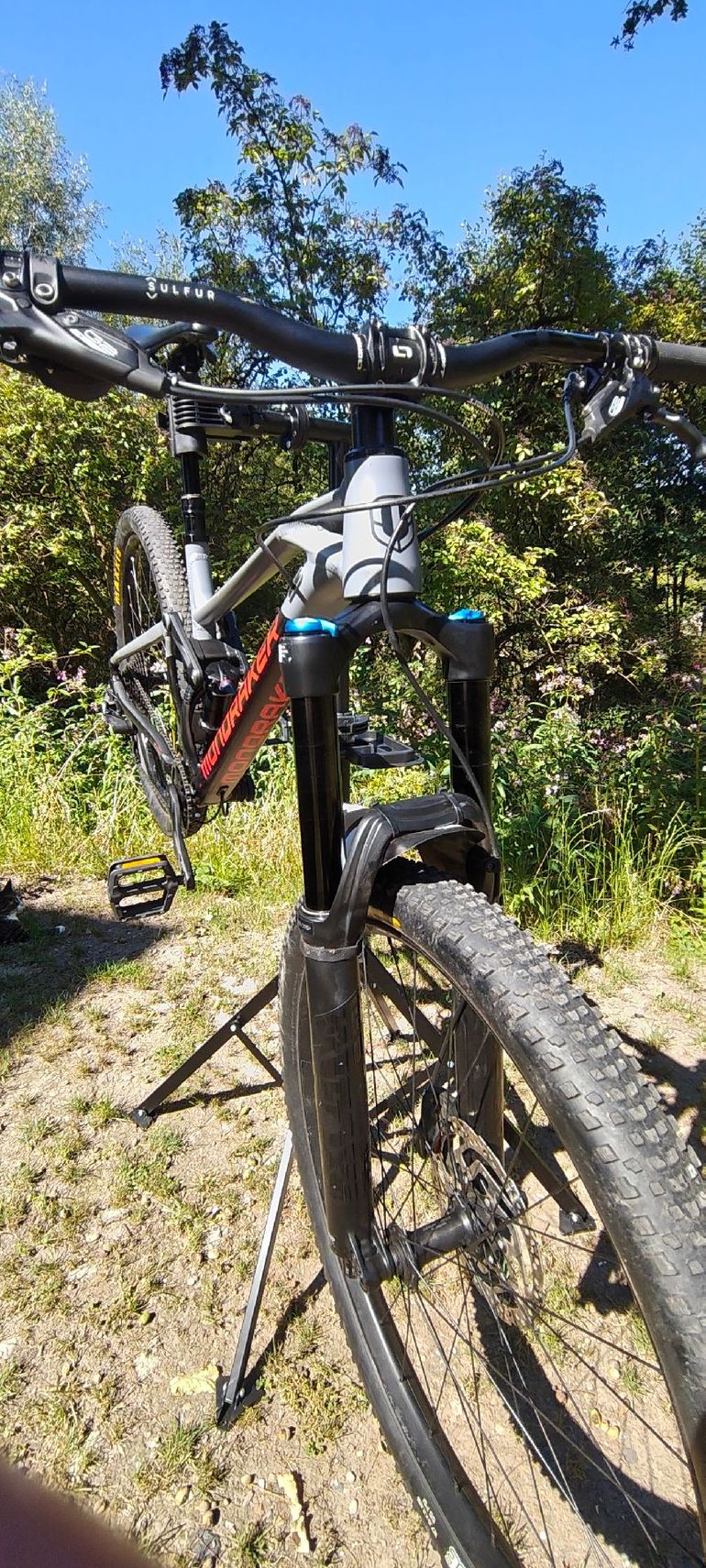 Used Mondraker FOXY 2023 2023 Mountainbike, Blue, 29 — image 20 of 27