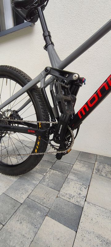 Used Mondraker FOXY 2023 2023 Mountainbike, Blue, 29 — image 9 of 27