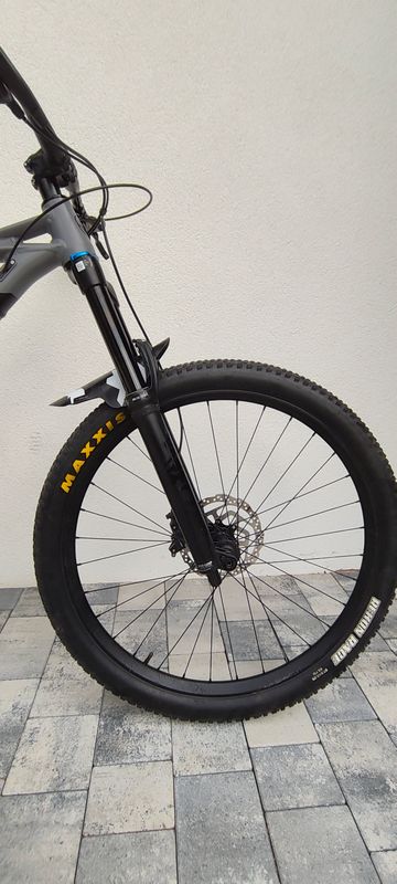 Used Mondraker FOXY 2023 2023 Mountainbike, Blue, 29 — image 8 of 27