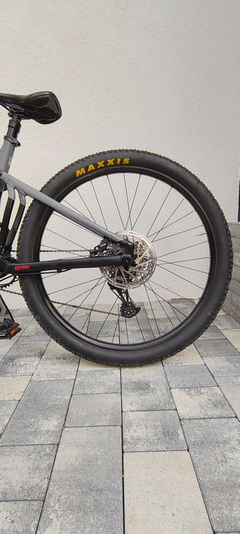 Mondraker FOXY 2023 2023 Mountainbike usato, Blu — immagine 3 di 10