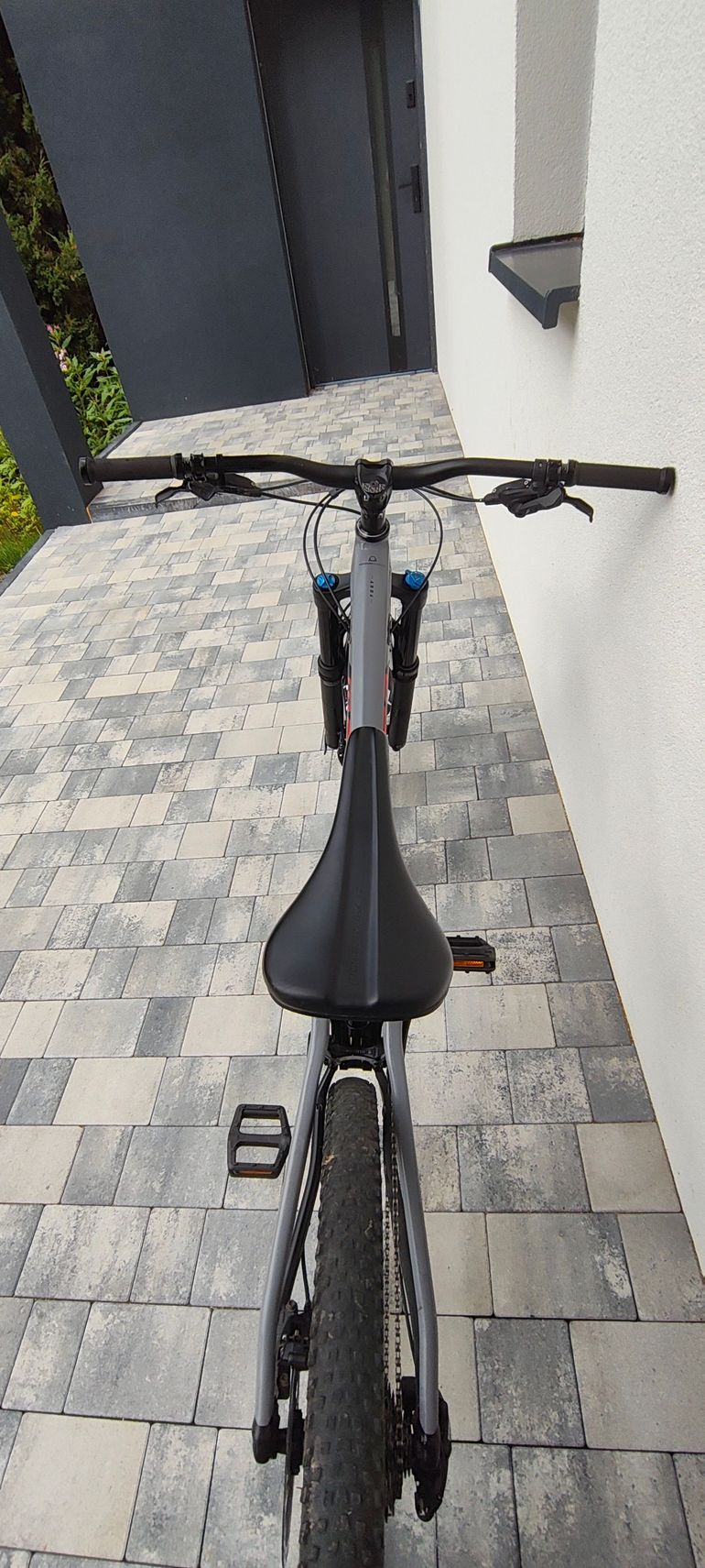 Mondraker FOXY 2023 2023 Mountainbike usato, Blu — immagine 6 di 10