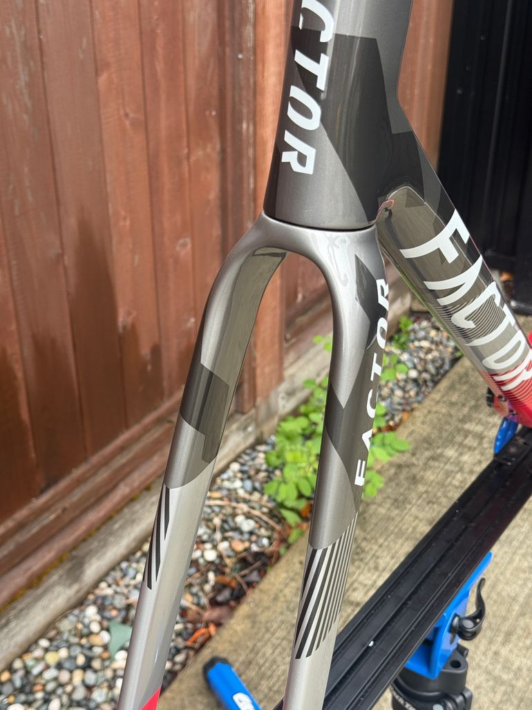 Used Factor ALUTO - Standard package 2026 Frameset 2026 Road & Gravel, Light Gray — image 10 of 12