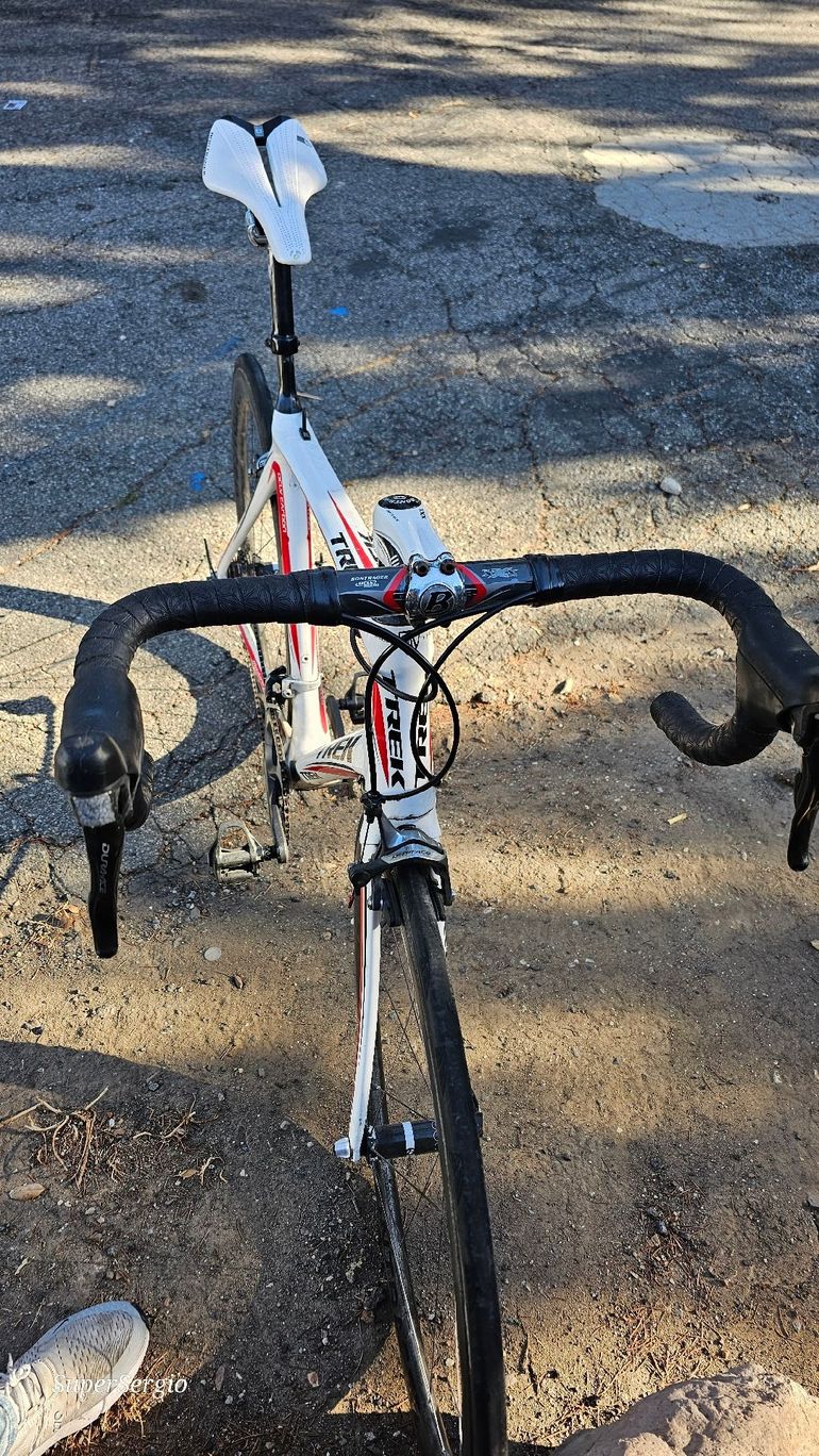 Used Trek Madone 6.9 2009 2009 Road & Gravel, White — image 3 of 4