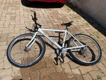 Used Cannondale Custom Shimano 105 1990 Mountainbike, White — image 2 of 8