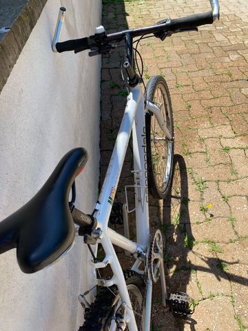 Used Cannondale Custom Shimano 105 1990 Mountainbike, White — image 8 of 8