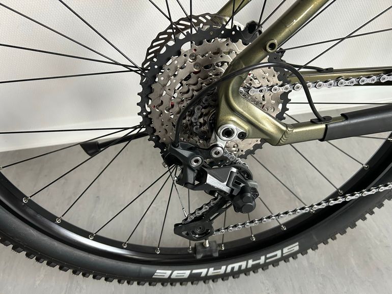 Used Malaguti Brenta Shimano Deore 2023 Mountainbike, Green — image 12 of 16