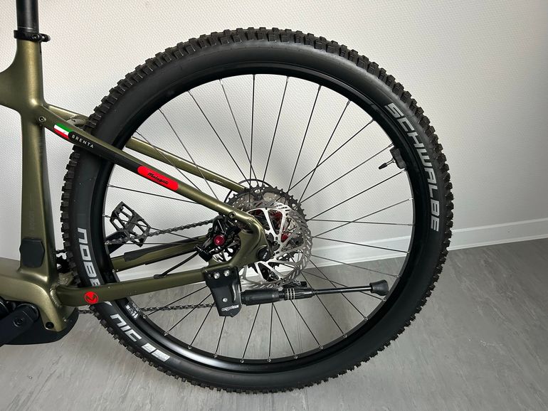 Used Malaguti Brenta Shimano Deore 2023 Mountainbike, Green — image 7 of 16