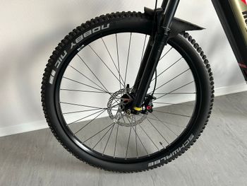 Used Malaguti Brenta Shimano Deore 2023 Mountainbike, Green — image 5 of 16