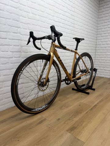 Used Trek Crockett SRAM Apex 2018 Road & Gravel, Orange — image 5 of 6