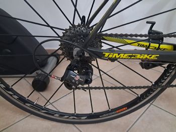 Used Sarto Custom Campagnolo Record 2016 Road & Gravel, Orange — image 3 of 5