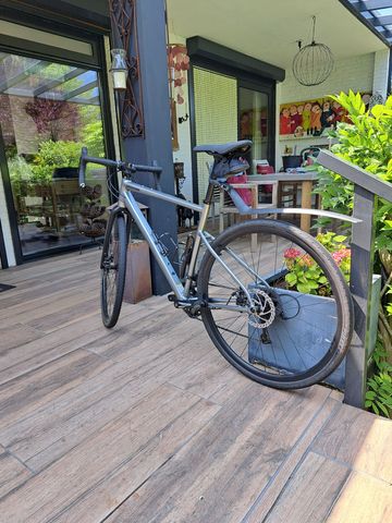 Used Cannondale Topstone 3 2023 2023 Road & Gravel, Light Gray — image 3 of 5