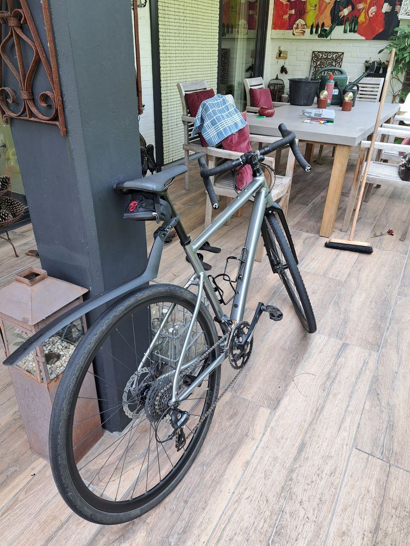 Used Cannondale Topstone 3 2023 2023 Road & Gravel, Light Gray — image 5 of 5