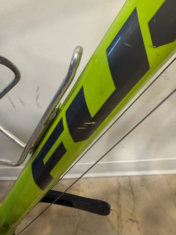 Fuji Sportif Campagnolo Veloce 2020 Road & Gravel usato, Verde — immagine 11 di 11