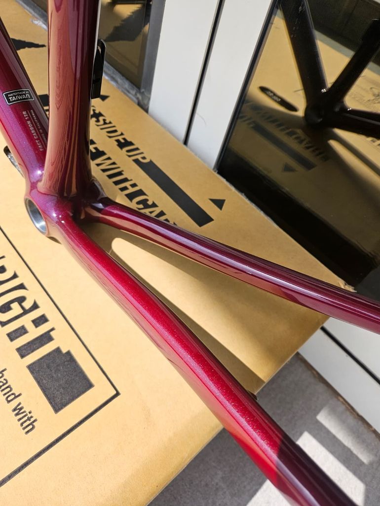 S Works Aethos Frameset 2023 Road & Gravel d'occasion — image 4 sur 6