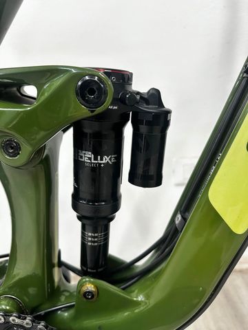 Used GT Sensor Carbon Expert 2020 2020 Mountainbike, Green, 29 — image 4 of 6