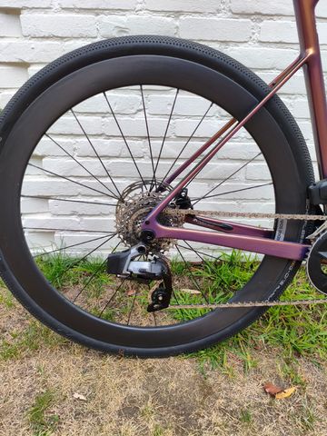 Gebrauchtes Giant Defy Advanced Pro 1 2025 2025 Road & Gravel, Weiß — Bild 5 von 7