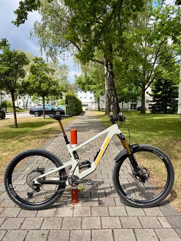 Santa Cruz Bronson V4.1 Custom Build 2025 MTB d'occasion