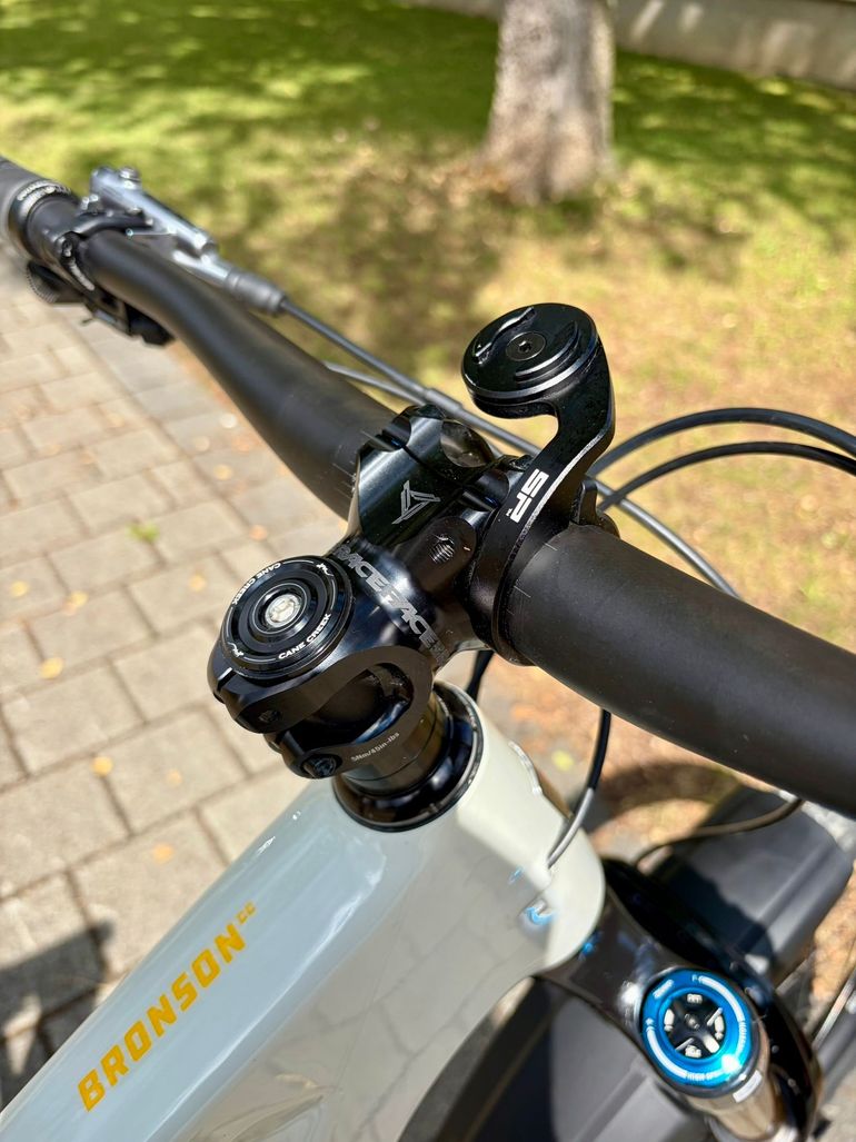 Brugt Santa Cruz Bronson V4.1 Custom Build 2025 Mountainbike — billede 8 af 15