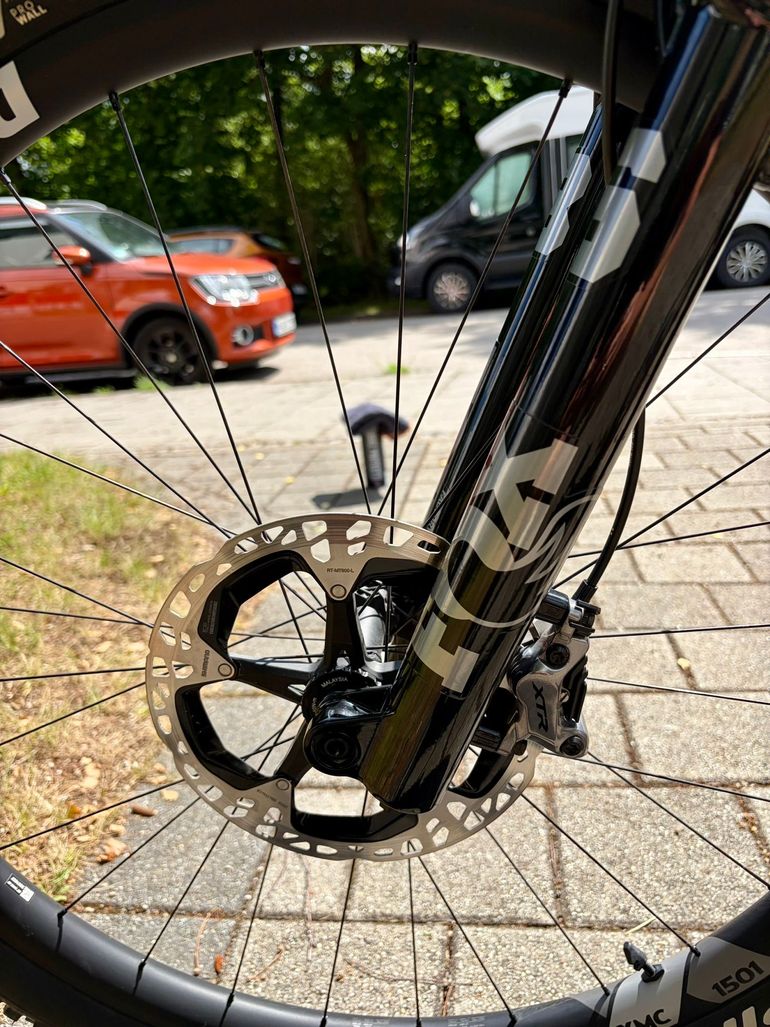 Brugt Santa Cruz Bronson V4.1 Custom Build 2025 Mountainbike — billede 11 af 15