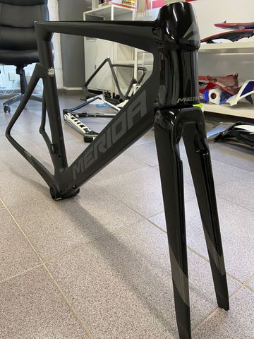 Used Merida Reacto Shimano Ultegra 2017 Road & Gravel, Black — image 6 of 12