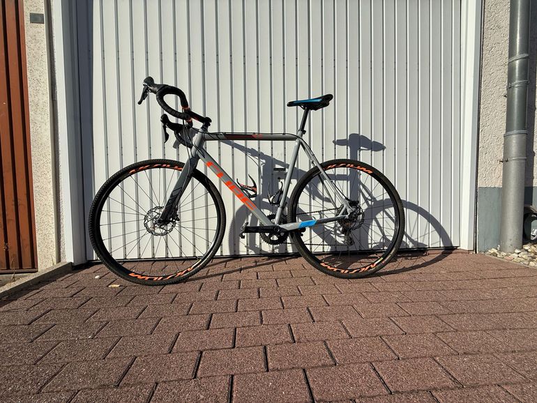 Gebrauchtes CUBE cross race SL 2016 2016 Road & Gravel, Hellgrau — Bild 2 von 4