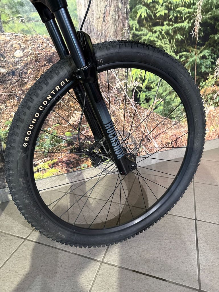 Używany Specialized Chisel 2025 2025 Mountainbike — zdjęcie 4 z 7