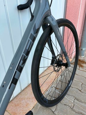 Trek Boone 6 Disc 2021 2021 Road & Gravel usato, Grigio chiaro — immagine 4 di 5