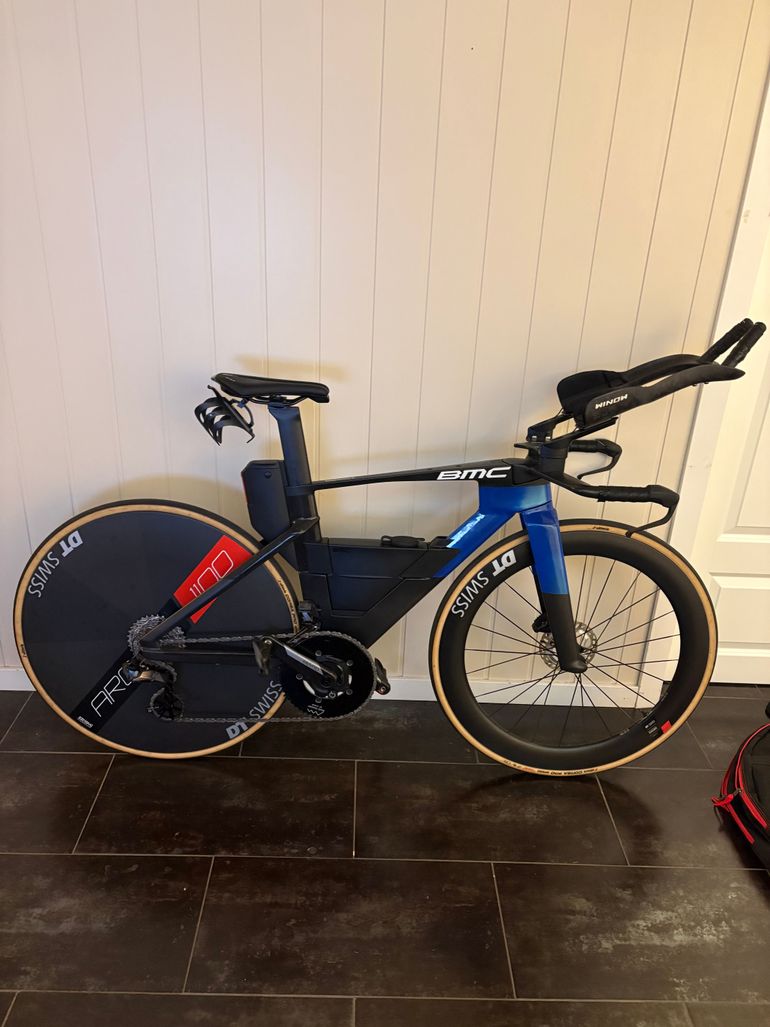 Käytetty BMC Speedmachine Shimano Ultegra Di2 2026 Road & Gravel — kuva 3 / 15