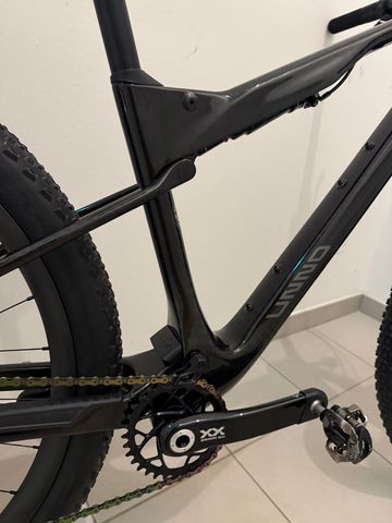 Used UNNO Custom SRAM XX1 Eagle AXS 2026 Mountainbike, Black — image 3 of 11