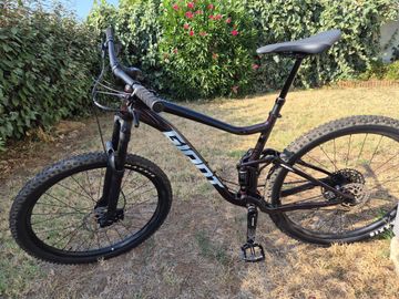 Gebrauchtes Giant Stance 29 1 2022 2022 Mountainbike, Violett, 29 — Bild 3 von 3