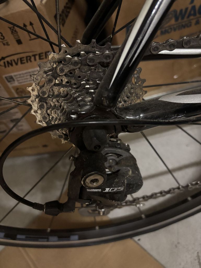 Used Cannondale Synapse Shimano 105 2011 Road & Gravel, Black — image 6 of 6