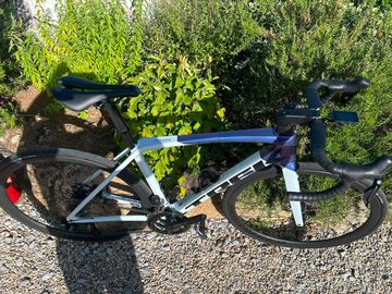 Brugt Trek Emonda Shimano 105 Di2 2024 Road & Gravel — billede 3 af 7