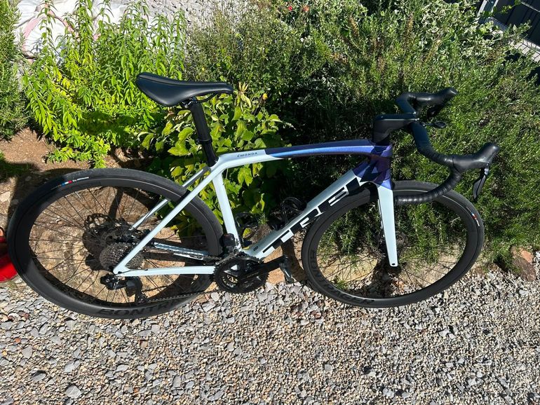Brugt Trek Emonda Shimano 105 Di2 2024 Road & Gravel — billede 7 af 7