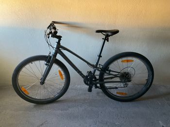 Brugt Specialized Jett 24 2022 Mountainbike — billede 2 af 8