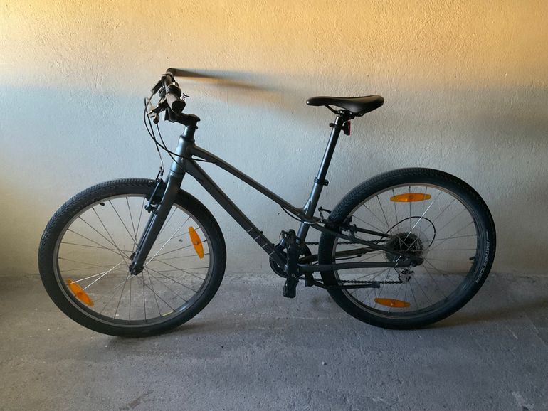 Brugt Specialized Jett 24 2022 Mountainbike — billede 2 af 8