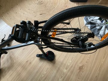 Używany Specialized Jett 24 2022 Mountainbike — zdjęcie 7 z 8