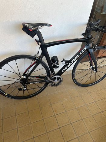 Używany Pinarello Dogma Shimano Dura Ace 2015 Road & Gravel — zdjęcie 2 z 4