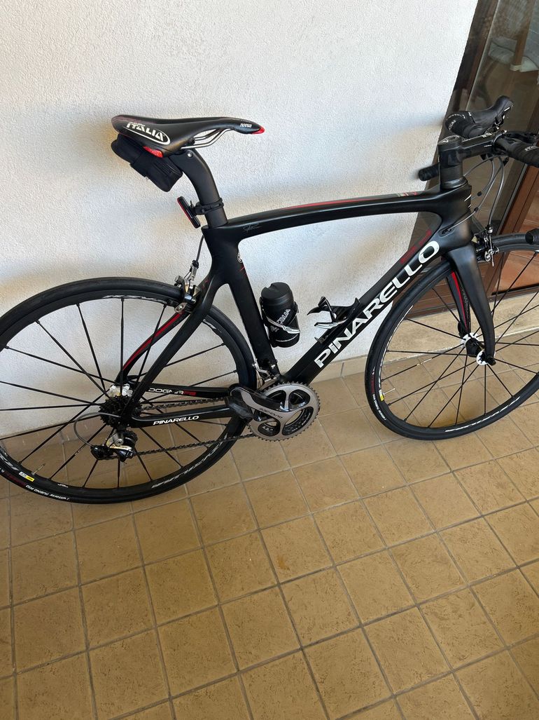 Używany Pinarello Dogma Shimano Dura Ace 2015 Road & Gravel — zdjęcie 2 z 4